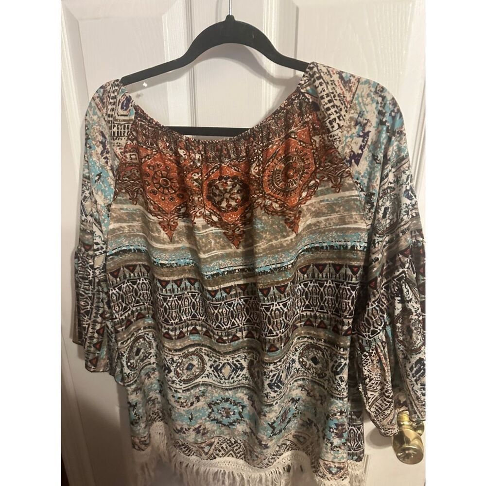 Ali Miles Boho Printed Fringe-Hem Peasant Top in Multicolor 1x - Picture 7 of 9